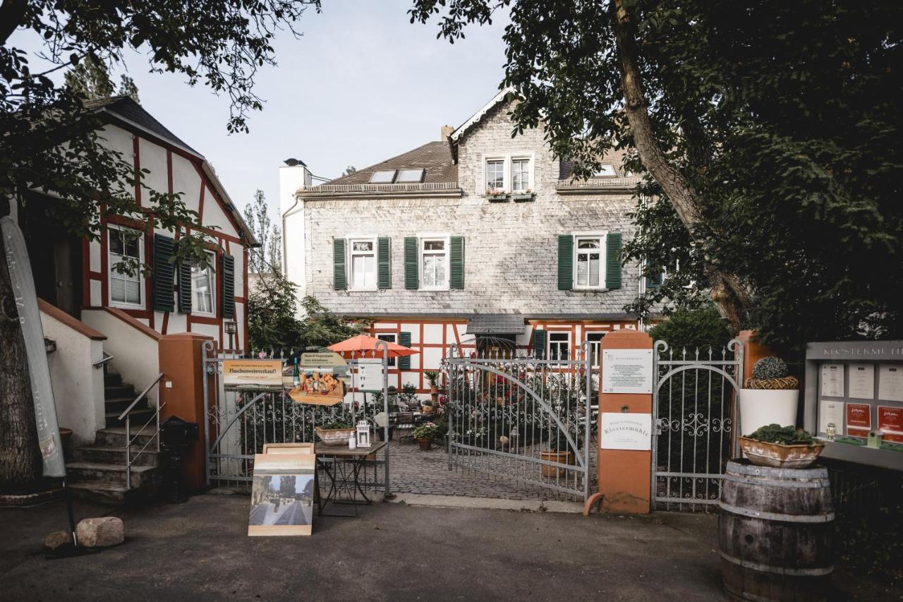 Klostermuehle Eltville am Rhein Buitenkant foto